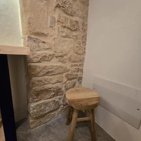 Gocce Su Pietra 招待所